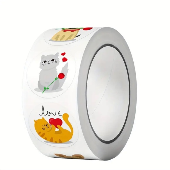 Roll of 500 Love Kitty Cat and Puppy Dog Round Stickers Valentines Heart Flower - Picture 3 of 4